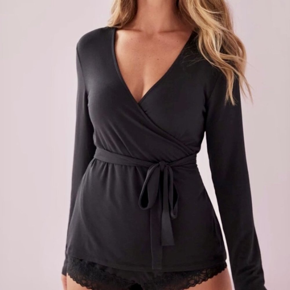 *Brand New with Tags* La Vie en Rose Black Modal Long Sleeve Wrap Top - Size XS